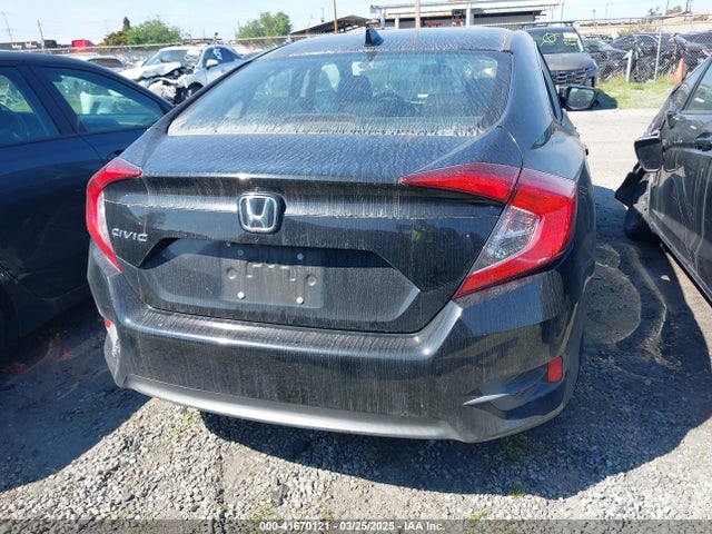 Honda CIVIC EX 2018 2HGFC2F76JH596215 Image 17