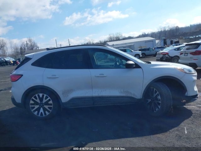 1FMCU9BZ0LUC50557 Ford Escape Se Sport Hybrid