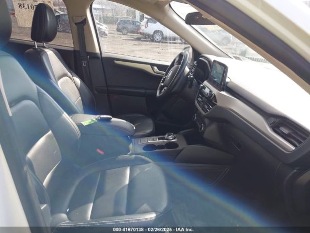 1FMCU9BZ0LUC50557 Ford Escape Se Sport Hybrid