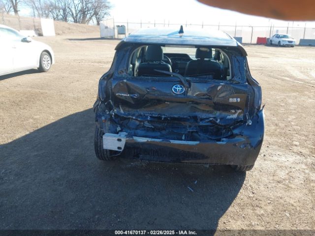 JTDKDTB33G1129828 Toyota Prius C Four