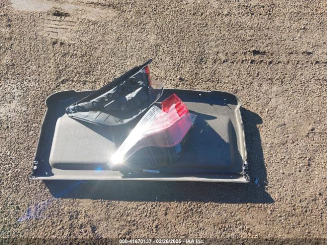 JTDKDTB33G1129828 Toyota Prius C Four