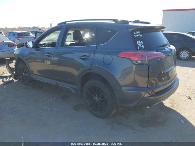 2T3WFREV0JW451962 Toyota Rav4 Adventure/xle