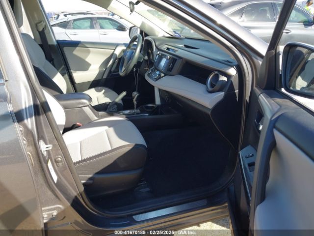 2T3WFREV0JW451962 Toyota Rav4 Adventure/xle