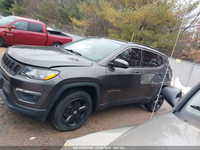 3C4NJDBB6MT500150 Jeep Compass Latitude 4x4