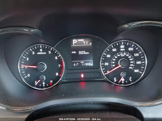 3KPFK4A7XJE206703 KIA FORTE LX