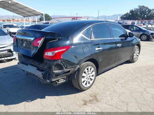 Nissan SENTRA S 2017 3N1AB7AP7HY261570 Image 4