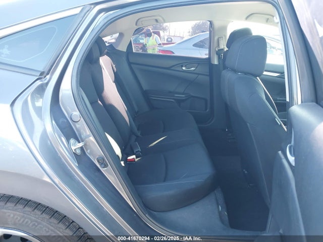 Honda Civic Lx 2018 2HGFC2F56JH548017 Image 8