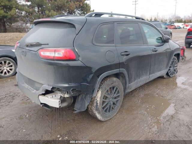 1C4PJLAS7HW610189 Jeep Cherokee Altitude Fwd
