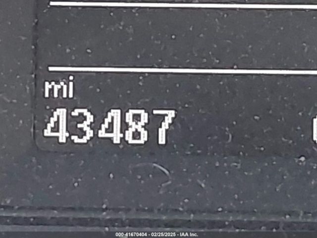 WVGAV7AX5GW617763 Volkswagen Tiguan R-line