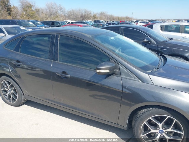 Продаж на аукціоні авто 2017 Ford Focus Sel, vin: 1FADP3H28HL318856, номер лоту: 41670525