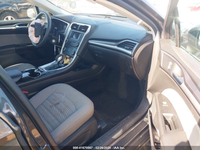 Ford FUSION S 2016 3FA6P0G73GR250924 Image 5