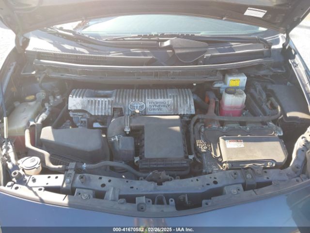 JTDKN3DU2E1760389 Toyota Prius Two