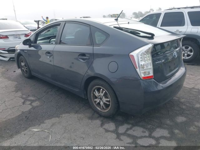 JTDKN3DU2E1760389 Toyota Prius Two