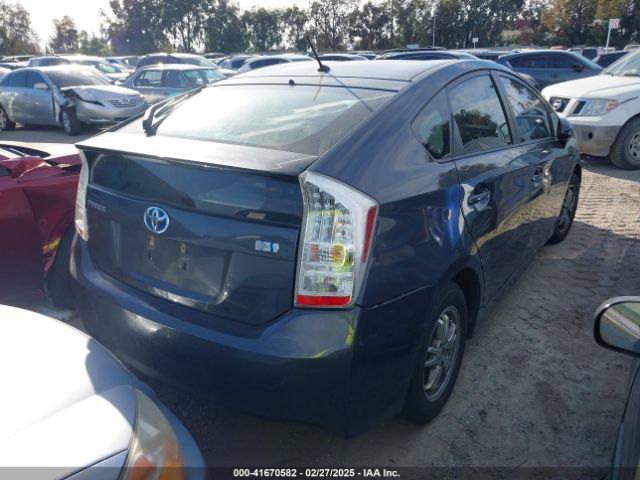 JTDKN3DU2E1760389 Toyota Prius Two