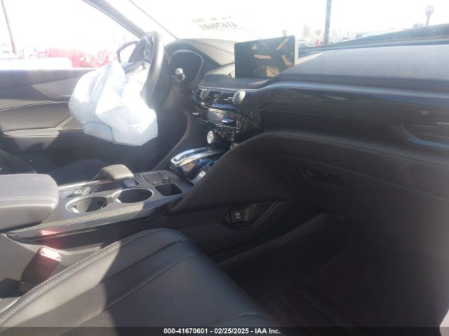 5J8YE1H43PL012591 Acura j35y5