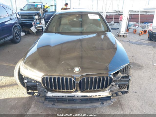 WBA53BH05NCJ53070 BMW 530I