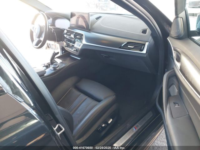 WBA53BH05NCJ53070 BMW 530I