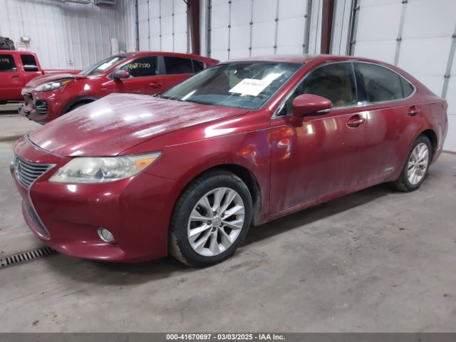 JTHBW1GG3E2056525 Lexus ES 300H