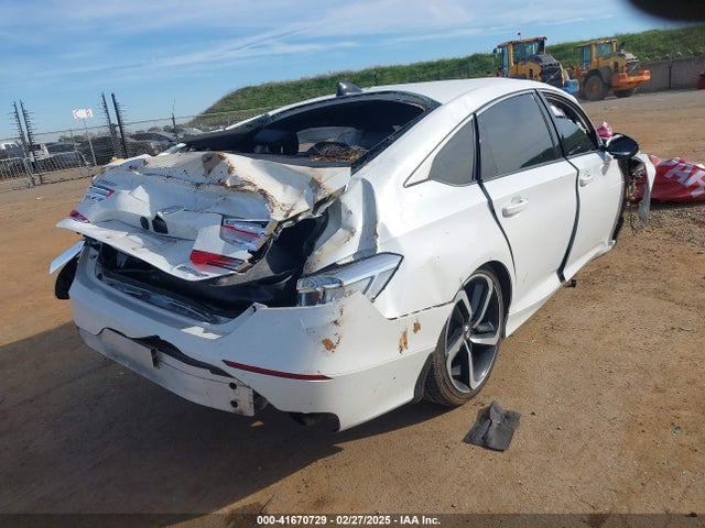 1HGCV1F35NA110938 Honda Accord Sport