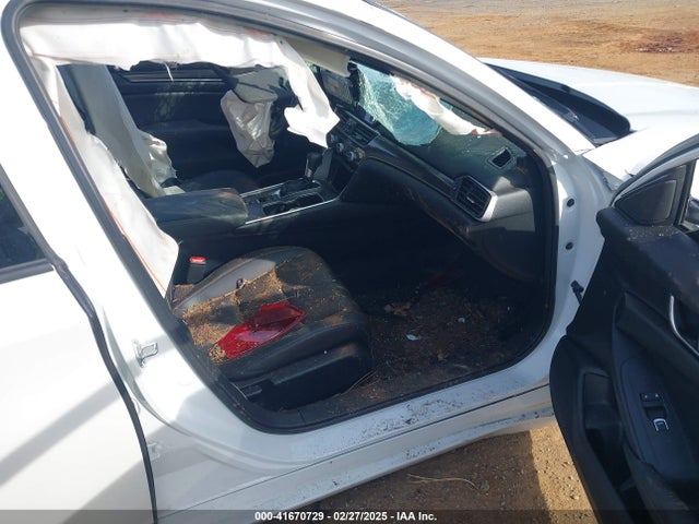 1HGCV1F35NA110938 Honda Accord Sport