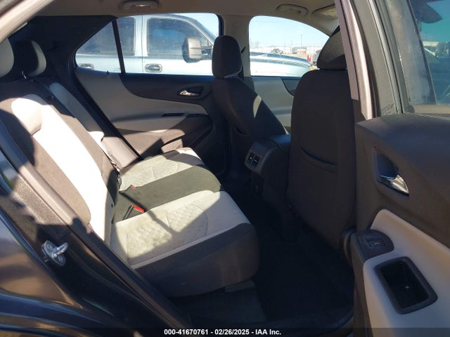 2GNAXREV4J6115497 Chevrolet EQUINOX LS