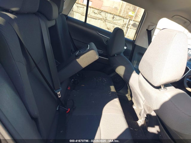 Toyota RAV4 LE 2021 2T3H1RFV5MC086058 Image 8