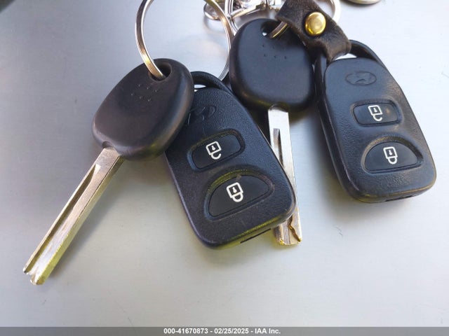 Hyundai ACCENT SE 2017 KMHCT4AE2HU317378 Image 11