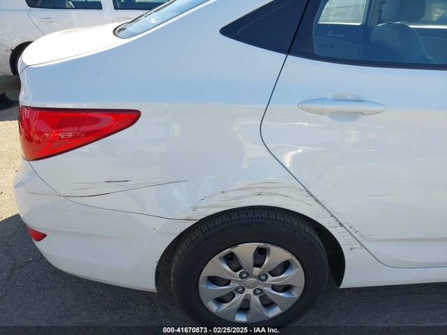 Hyundai ACCENT SE 2017 KMHCT4AE2HU317378 Image 6