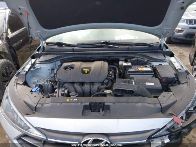 2019 HYUNDAI ELANTRA 5NPD84LF6KH437332 Photo 9