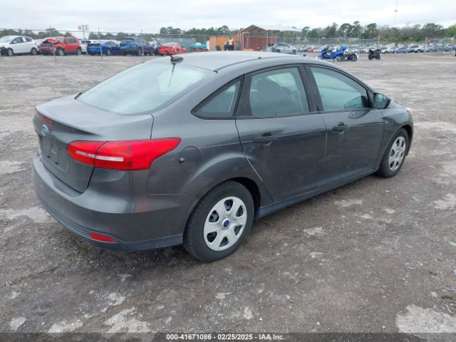 1FADP3E26HL312395 Ford FOCUS S