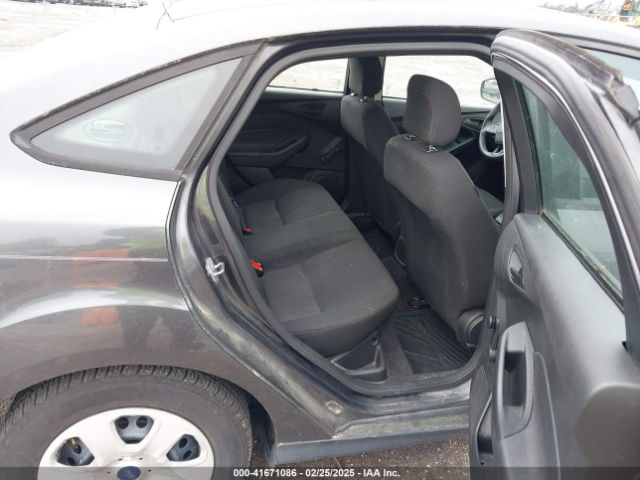 1FADP3E26HL312395 Ford FOCUS S
