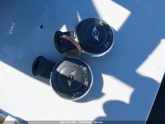 2009 MINI COOPER WMWMF33549TU70873 Photo 10