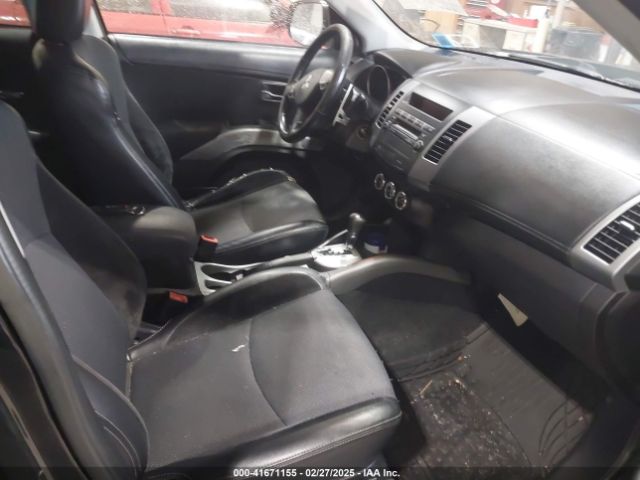 2010 MITSUBISHI OUTLANDER JA4JT4AX3AZ005165 Photo 4