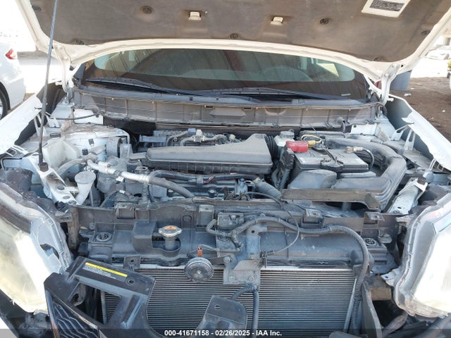 5N1AT2MM5GC883358 Nissan ROGUE SV