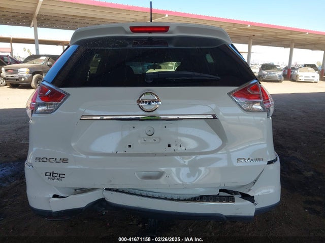 5N1AT2MM5GC883358 Nissan ROGUE SV