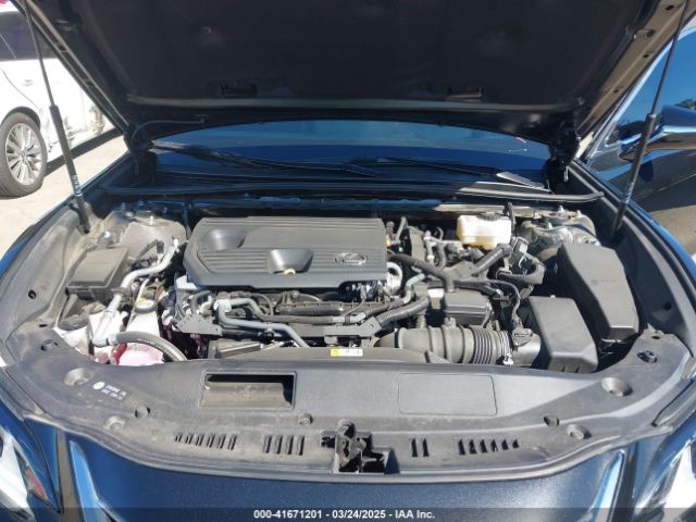 58ADA1C15RU047172 Lexus ES 300H