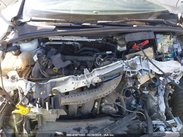 1FADP3F23HL296395 Ford FOCUS SE