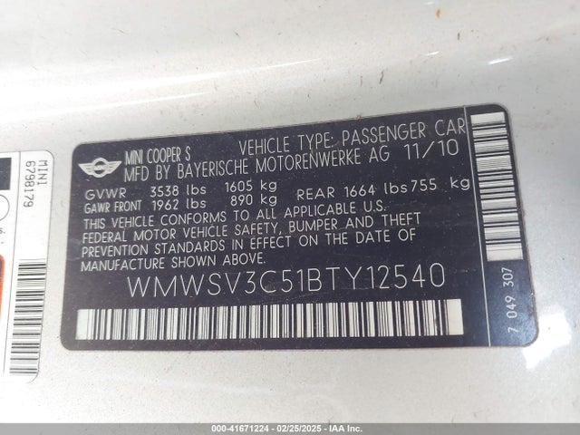 2011 MINI COOPER S WMWSV3C51BTY12540 Photo 8
