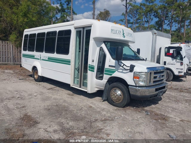2017 FORD E-450 CUTAWAY 1FDFE4FS0HDC20797 Photo 0