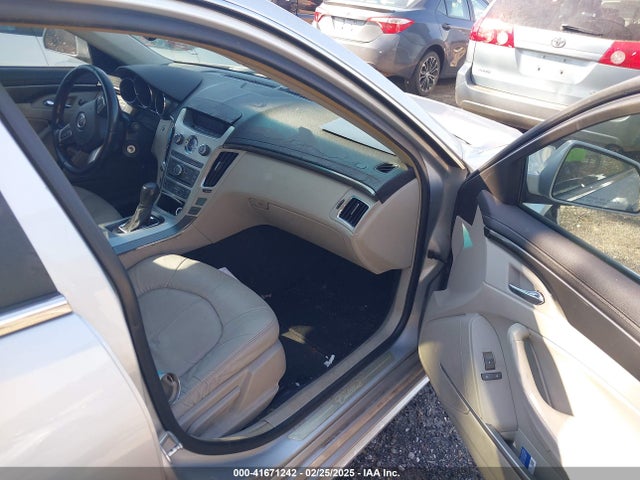 2011 CADILLAC CTS 1G6DA5EY0B0125175 Photo 4