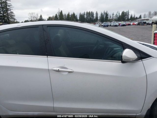 KMHD35LH6EU177591 Hyundai ELANTRA GT