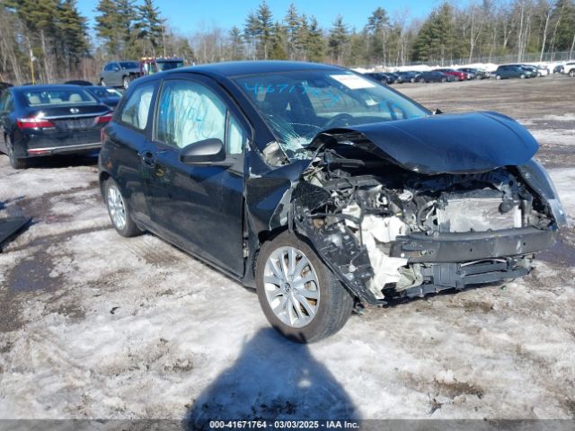 VNKJTUD39JA095958 Toyota YARIS LE
