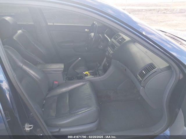 Продажа на аукционе авто 2003 Honda Accord 2.4 Ex, vin: 1HGCM56633A056685, номер лота: 41671790