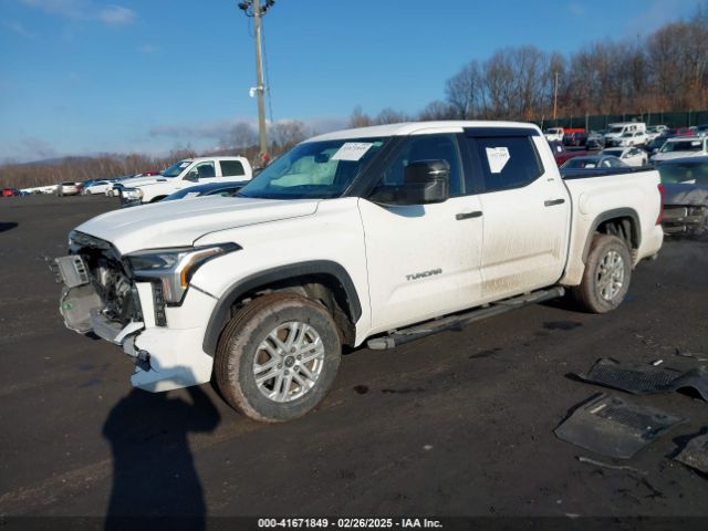 5TFLA5DB0NX054500 Toyota Tundra Sr5