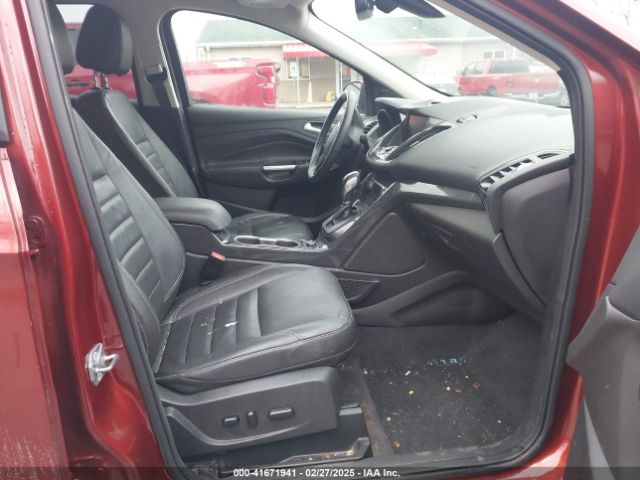 1FMCU9J98FUC90018 Ford Escape Titanium