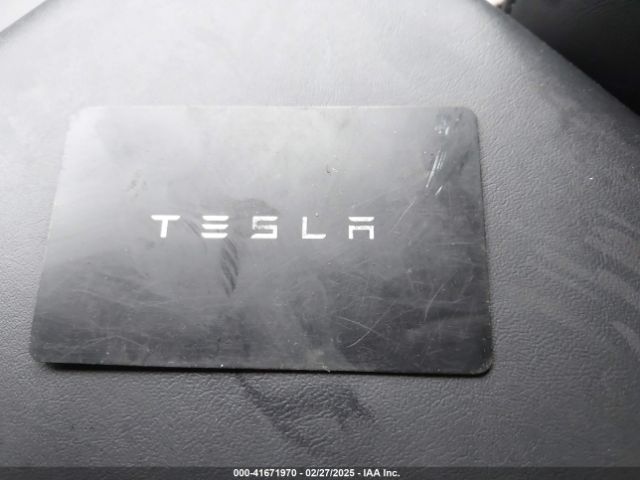 7SAYGDED0PF922882 Tesla Model Y Rwd