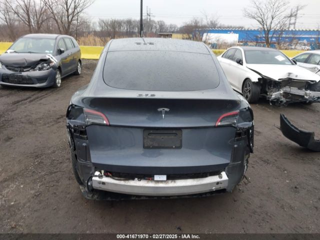 7SAYGDED0PF922882 Tesla Model Y Rwd