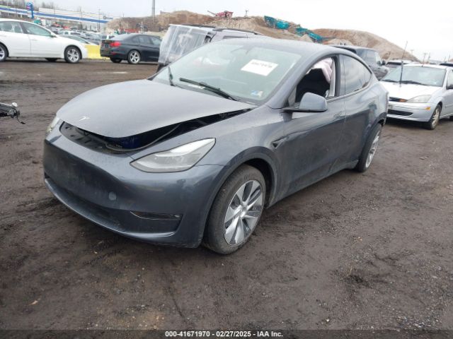 7SAYGDED0PF922882 Tesla Model Y Rwd