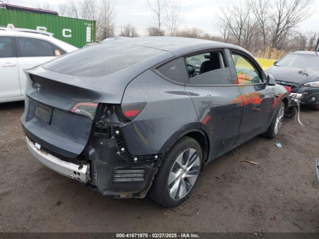 7SAYGDED0PF922882 Tesla Model Y Rwd