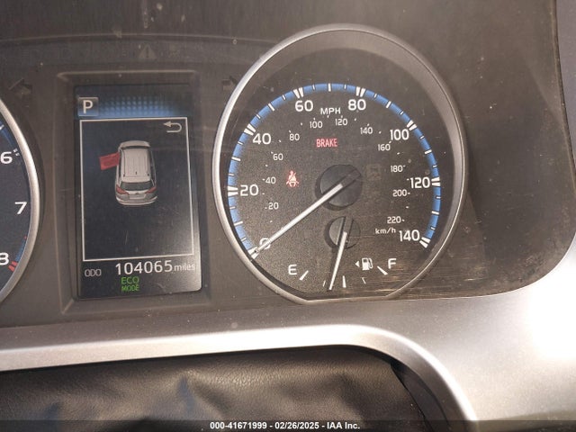 Toyota Rav4 Xle 2017 JTMRFREVXHD205022 Image 15